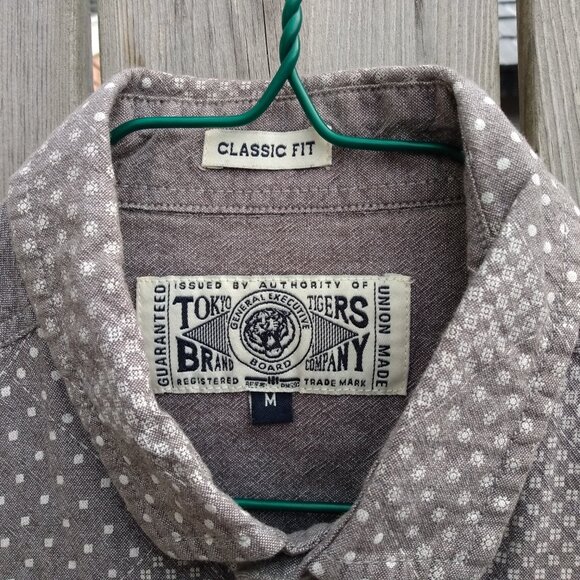 Gray Calico Print Button Shirt Tokyo Tigers Brand Size Medium - Picture 3 of 9